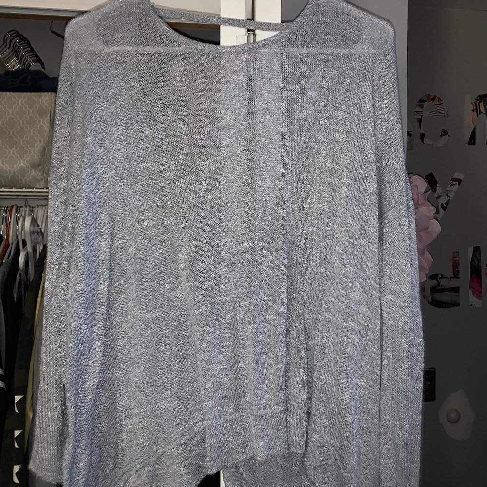 Open Back Thin sweater